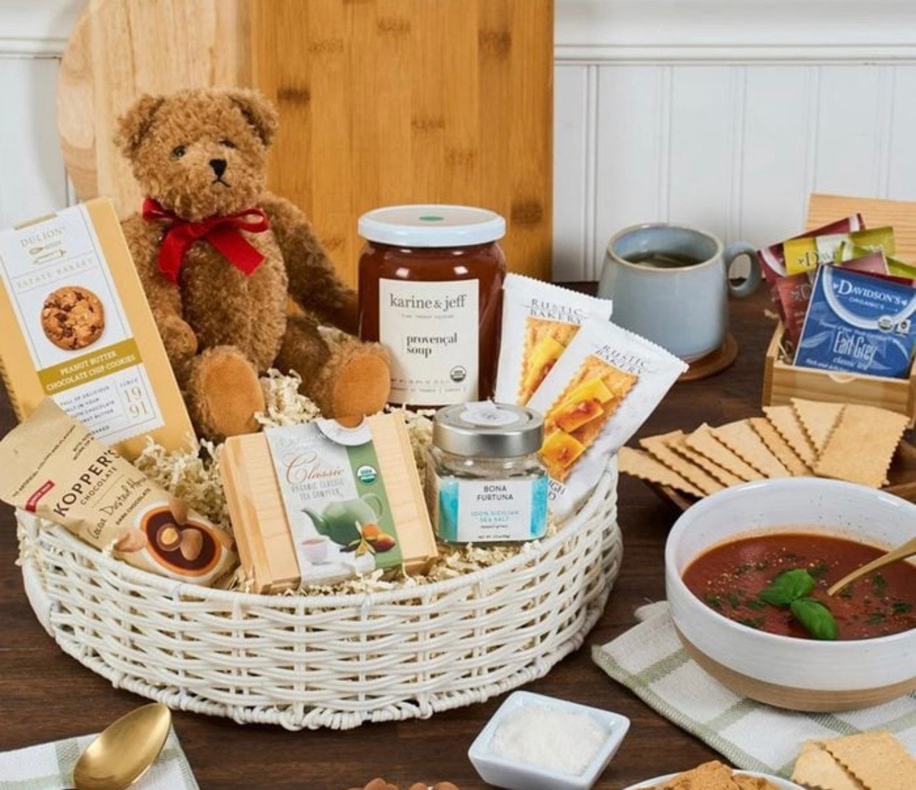 Custom Gift basket -at least $75 worth (items vary)